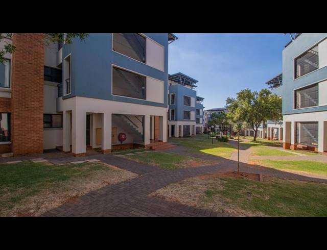3 BEDROOM PROPERTY TO RENT IN GREENSTONE HILL